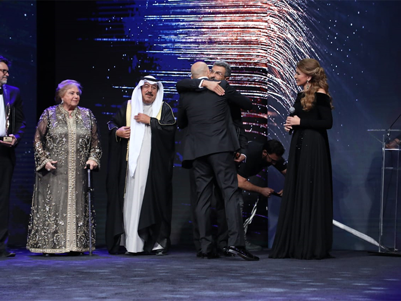بعد حصوله على جائزة "تكريم" للقيادة البارزة للأعمال، المهندس إميل حداد يكشف لرائد عن سر نجاحه ورسالته للشباب العربي